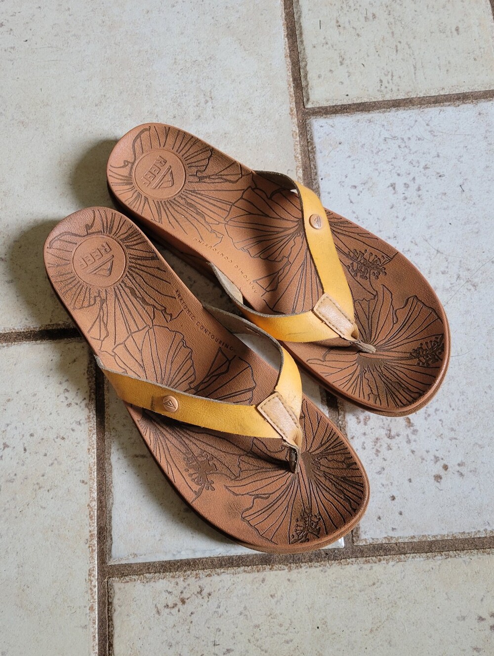 REEF Leather Sandals 9